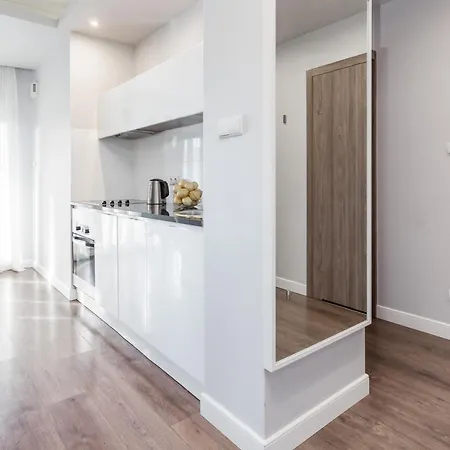 Chill Oxygen * ワルシャワ